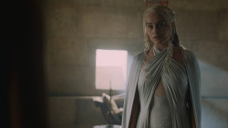 extant_GameOfThrones_5x05-KillTheBoy_4697