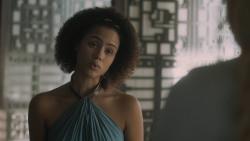 extant_GameOfThrones_5x05-KillTheBoy_4764