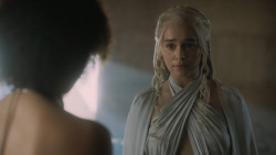 extant_GameOfThrones_5x05-KillTheBoy_4776