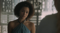 extant_GameOfThrones_5x05-KillTheBoy_4783