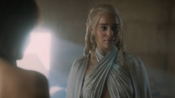 extant_GameOfThrones_5x05-KillTheBoy_4796