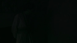 extant_GameOfThrones_5x05-KillTheBoy_4805