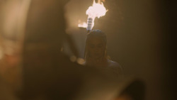extant_GameOfThrones_5x05-KillTheBoy_4810