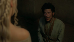 extant_GameOfThrones_5x05-KillTheBoy_4883