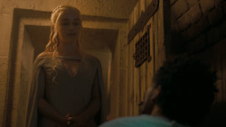 extant_GameOfThrones_5x05-KillTheBoy_4895