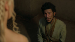 extant_GameOfThrones_5x05-KillTheBoy_4910