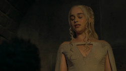 extant_GameOfThrones_5x05-KillTheBoy_4939