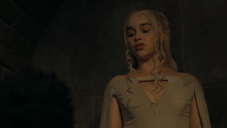 extant_GameOfThrones_5x05-KillTheBoy_4940