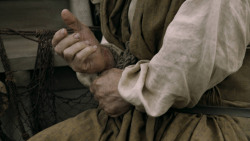 extant_GameOfThrones_5x05-KillTheBoy_4995