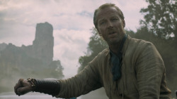 extant_GameOfThrones_5x05-KillTheBoy_5327