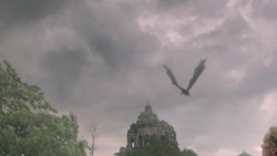 extant_GameOfThrones_5x05-KillTheBoy_5412