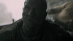 extant_GameOfThrones_5x05-KillTheBoy_5451
