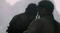 extant_GameOfThrones_5x05-KillTheBoy_5472