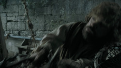 extant_GameOfThrones_5x05-KillTheBoy_5477
