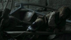 extant_GameOfThrones_5x05-KillTheBoy_5509