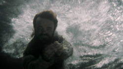 extant_GameOfThrones_5x05-KillTheBoy_5552
