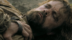 extant_GameOfThrones_5x05-KillTheBoy_5609