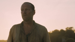 extant_GameOfThrones_5x05-KillTheBoy_5787