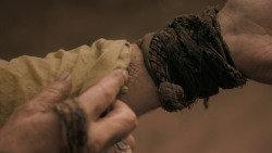 extant_GameOfThrones_5x05-KillTheBoy_5820
