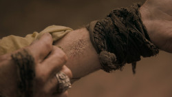 extant_GameOfThrones_5x05-KillTheBoy_5823