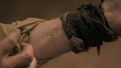 extant_GameOfThrones_5x05-KillTheBoy_5829