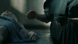 extant_GameOfThrones_5x06-UnbowedUnbentUnbroken_0084
