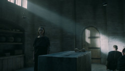 extant_GameOfThrones_5x06-UnbowedUnbentUnbroken_0428