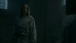 extant_GameOfThrones_5x06-UnbowedUnbentUnbroken_0510