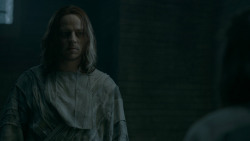 extant_GameOfThrones_5x06-UnbowedUnbentUnbroken_0609
