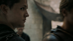 extant_GameOfThrones_5x06-UnbowedUnbentUnbroken_2332