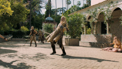extant_GameOfThrones_5x06-UnbowedUnbentUnbroken_3277