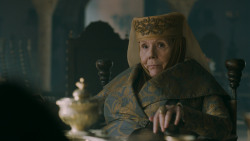 extant_GameOfThrones_5x06-UnbowedUnbentUnbroken_3601