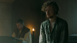 extant_GameOfThrones_5x06-UnbowedUnbentUnbroken_3871