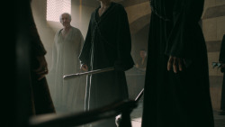 extant_GameOfThrones_5x06-UnbowedUnbentUnbroken_4285