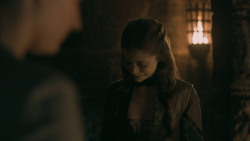 extant_GameOfThrones_5x06-UnbowedUnbentUnbroken_4413