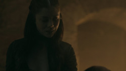 extant_GameOfThrones_5x06-UnbowedUnbentUnbroken_4431