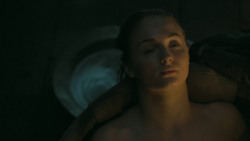 extant_GameOfThrones_5x06-UnbowedUnbentUnbroken_4436