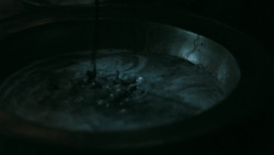 extant_GameOfThrones_5x06-UnbowedUnbentUnbroken_4450