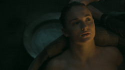 extant_GameOfThrones_5x06-UnbowedUnbentUnbroken_4468