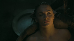 extant_GameOfThrones_5x06-UnbowedUnbentUnbroken_4493