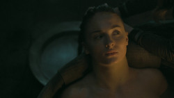 extant_GameOfThrones_5x06-UnbowedUnbentUnbroken_4501