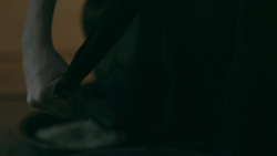 extant_GameOfThrones_5x06-UnbowedUnbentUnbroken_4523