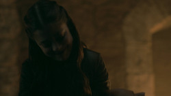 extant_GameOfThrones_5x06-UnbowedUnbentUnbroken_4526