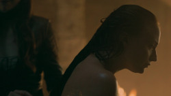 extant_GameOfThrones_5x06-UnbowedUnbentUnbroken_4537