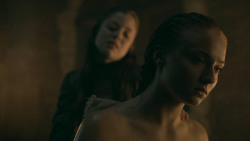 extant_GameOfThrones_5x06-UnbowedUnbentUnbroken_4546