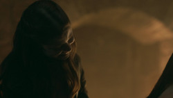 extant_GameOfThrones_5x06-UnbowedUnbentUnbroken_4557