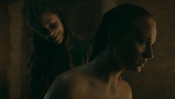 extant_GameOfThrones_5x06-UnbowedUnbentUnbroken_4562