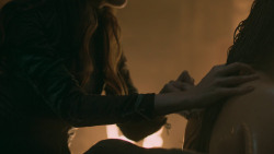 extant_GameOfThrones_5x06-UnbowedUnbentUnbroken_4569