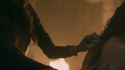 extant_GameOfThrones_5x06-UnbowedUnbentUnbroken_4573