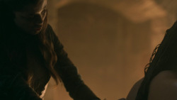 extant_GameOfThrones_5x06-UnbowedUnbentUnbroken_4575